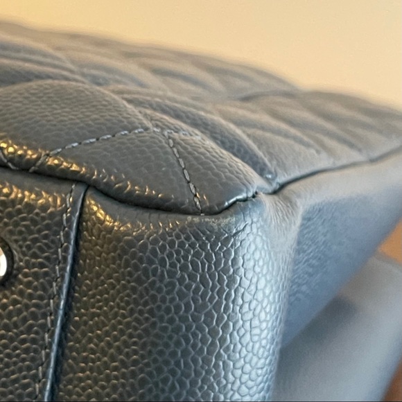 Chanel Grand Shopping Tote - XL - Navy - Picture 9 of 9